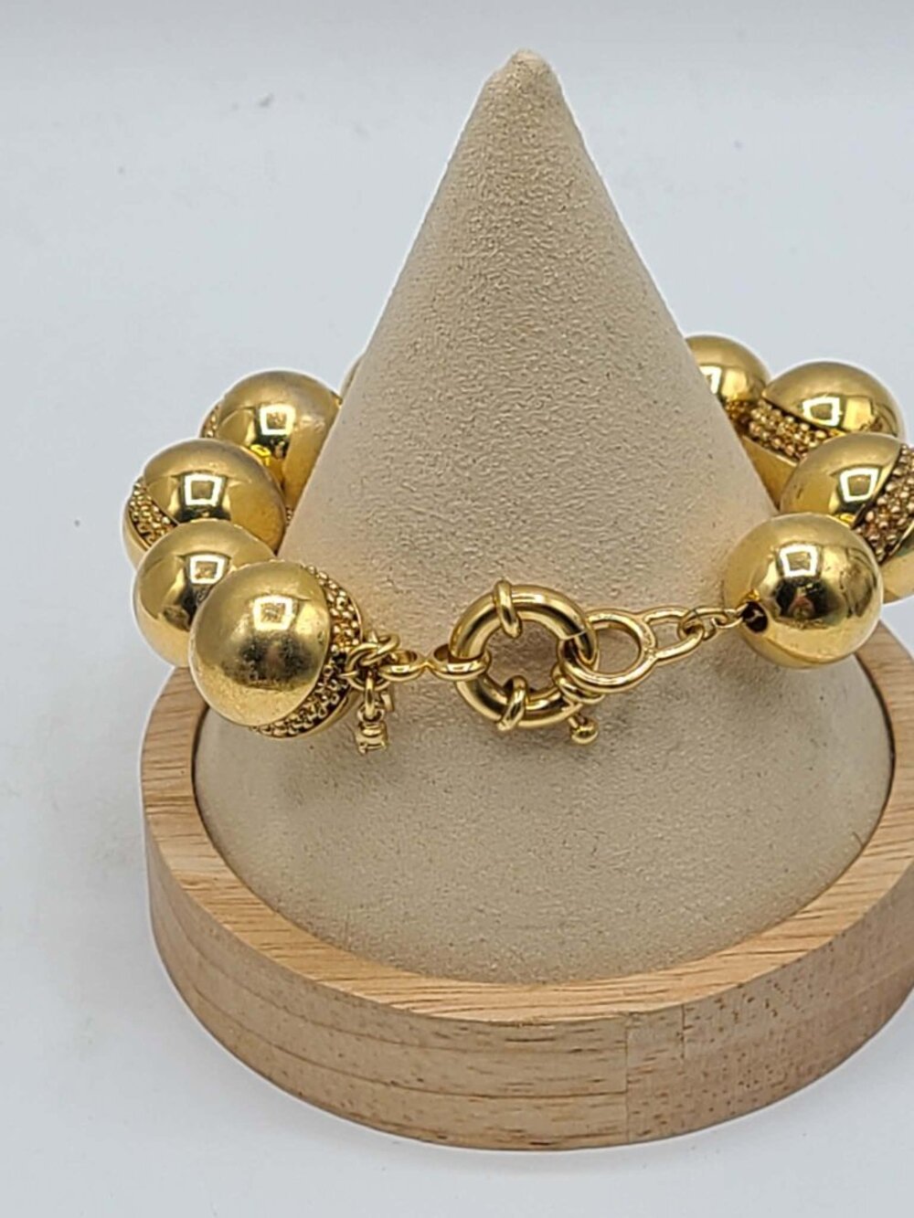 J Crew Gold Tone Textured Ball Bracelet NWOT - Picture 6 of 10